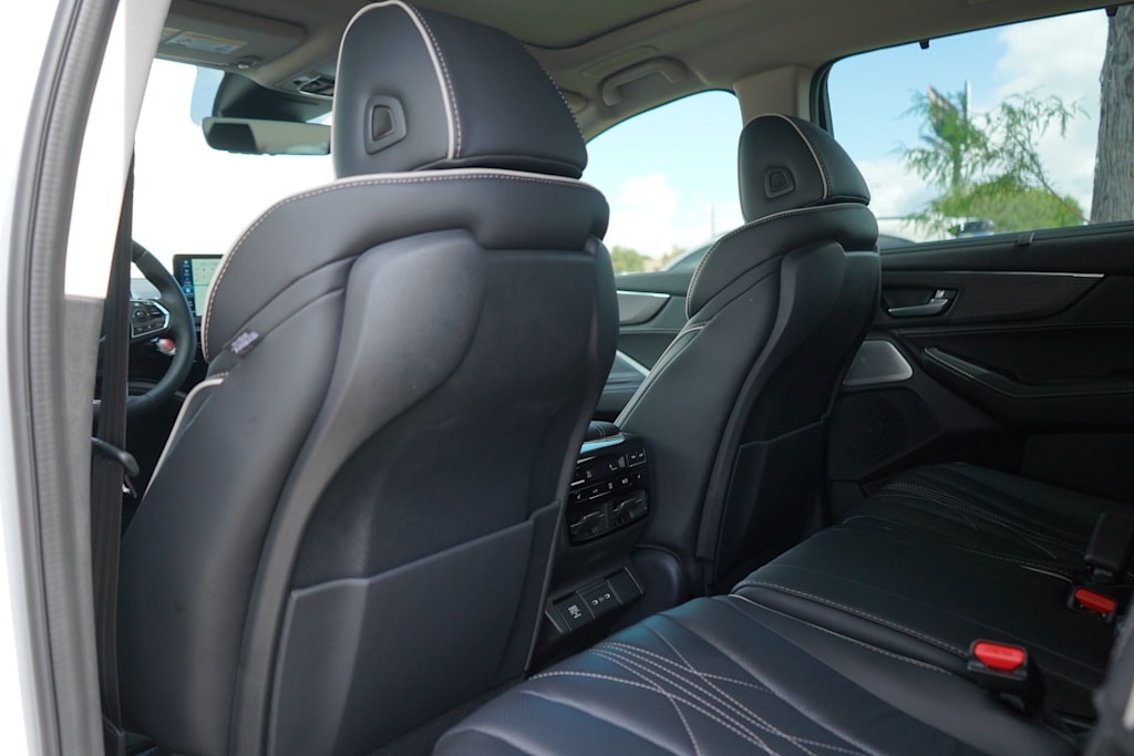 Thumbnail: 2026 Acura MDX - 13