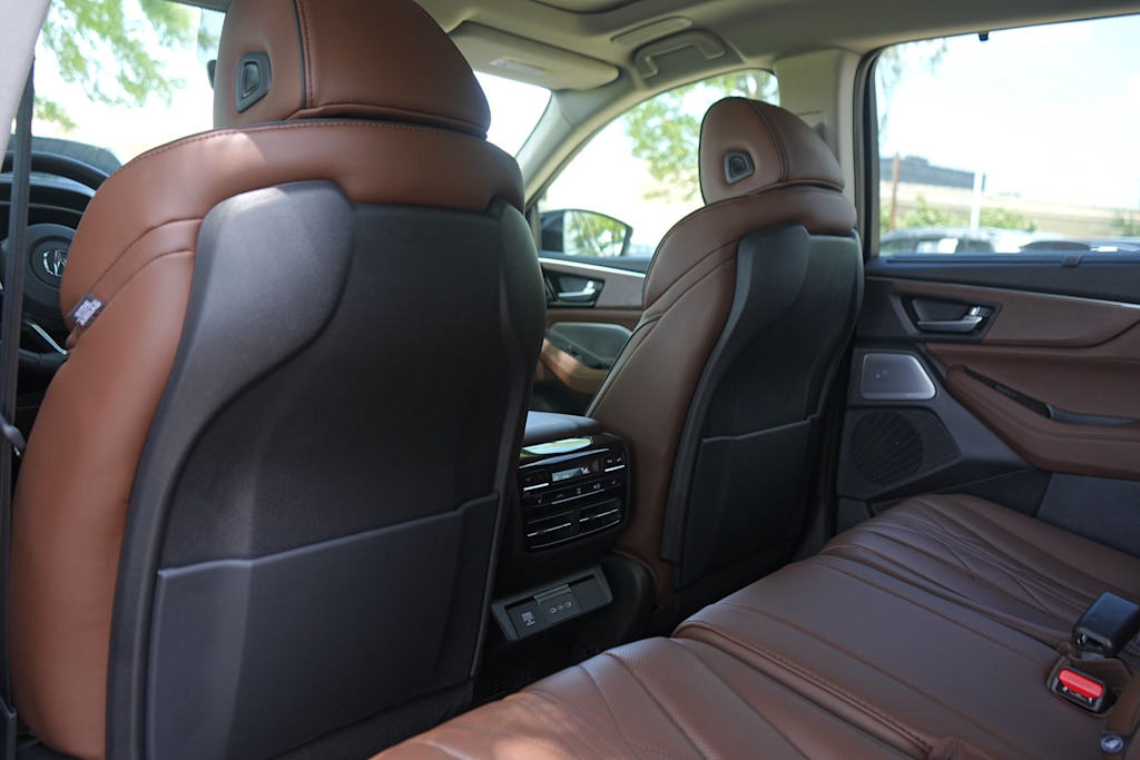 Thumbnail: 2026 Acura MDX - 13
