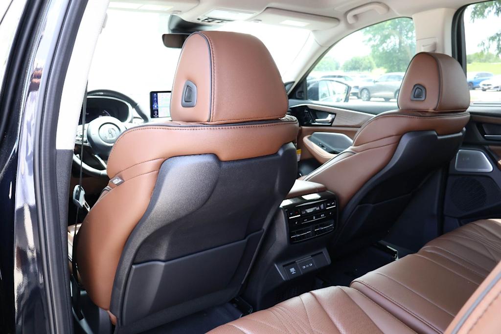 Thumbnail: 2026 Acura MDX - 20