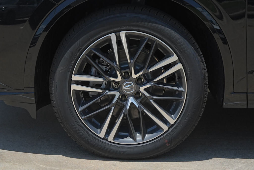 Thumbnail: 2026 Acura MDX - 7