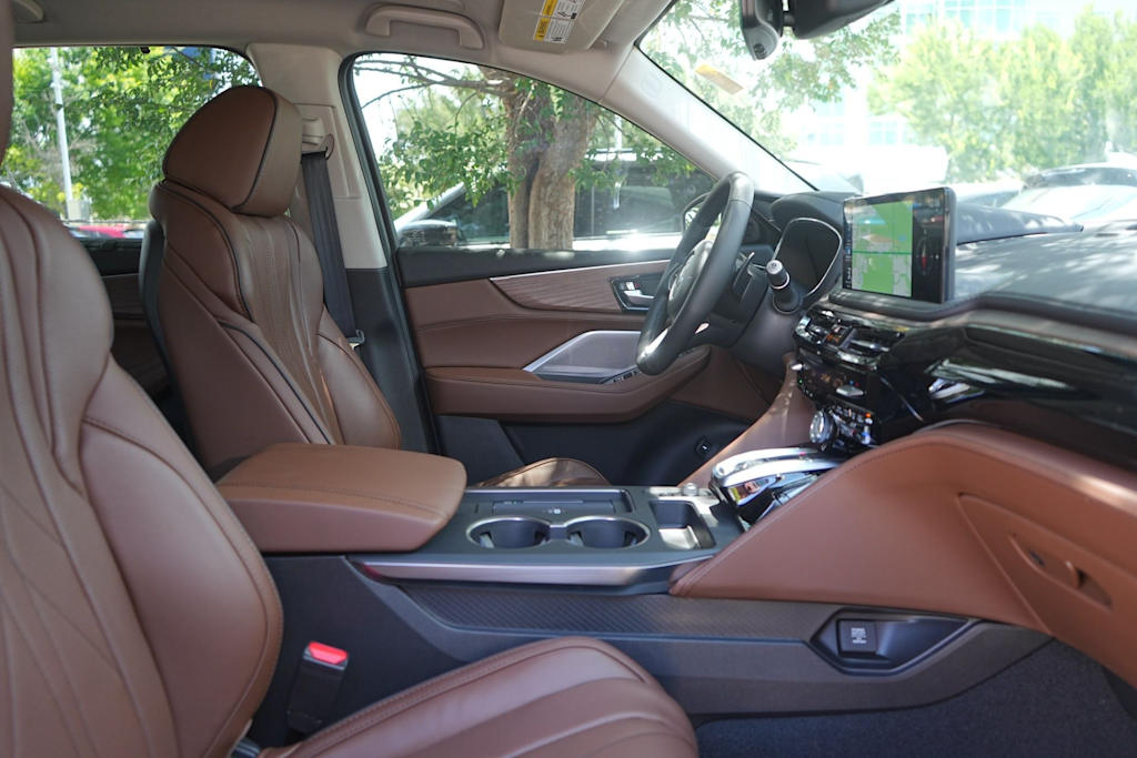 Thumbnail: 2026 Acura MDX - 12