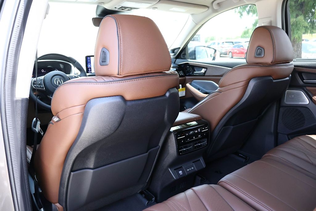 Thumbnail: 2026 Acura MDX - 20