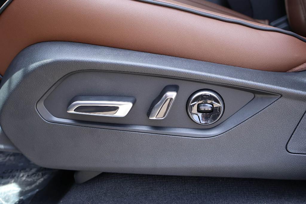 Thumbnail: 2026 Acura MDX - 24