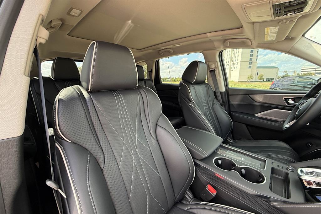 Thumbnail: 2026 Acura MDX - 12