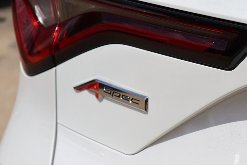 Thumbnail: 2026 Acura MDX - 7