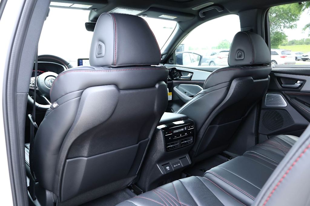 Thumbnail: 2026 Acura MDX - 13