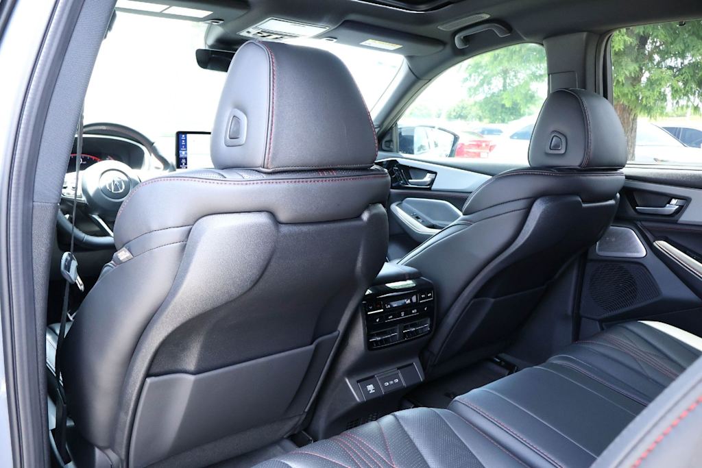 Thumbnail: 2026 Acura MDX - 20