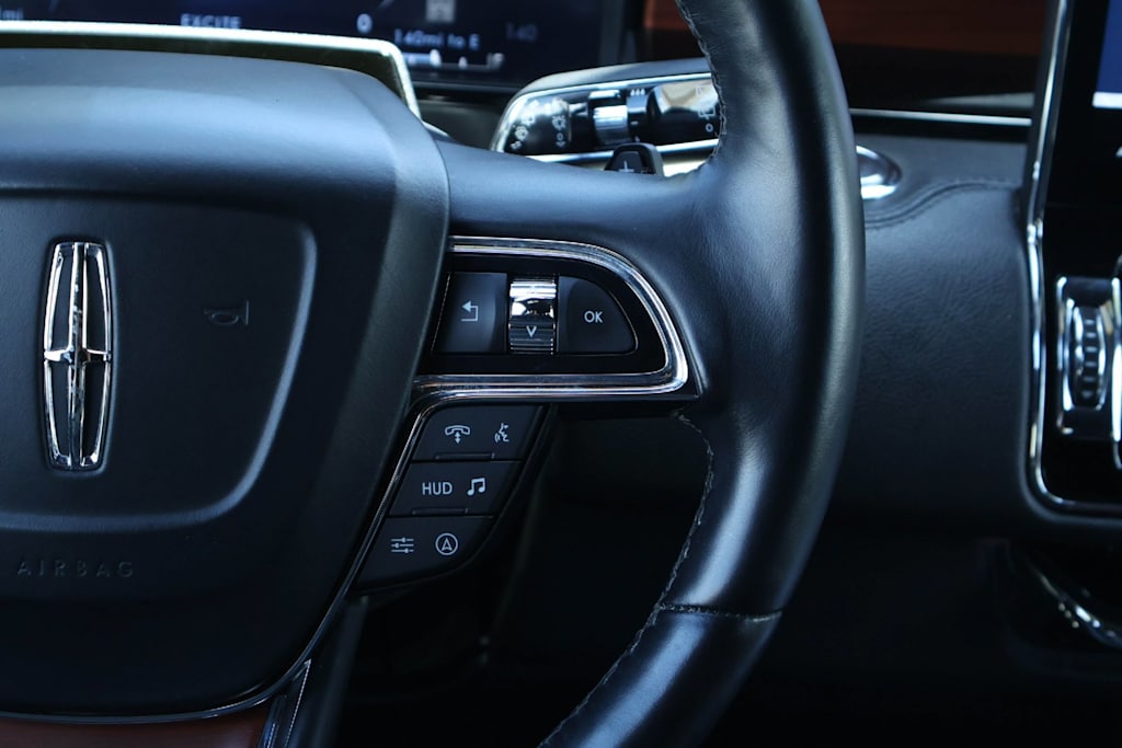 Thumbnail: 2024 Lincoln Navigator - 23