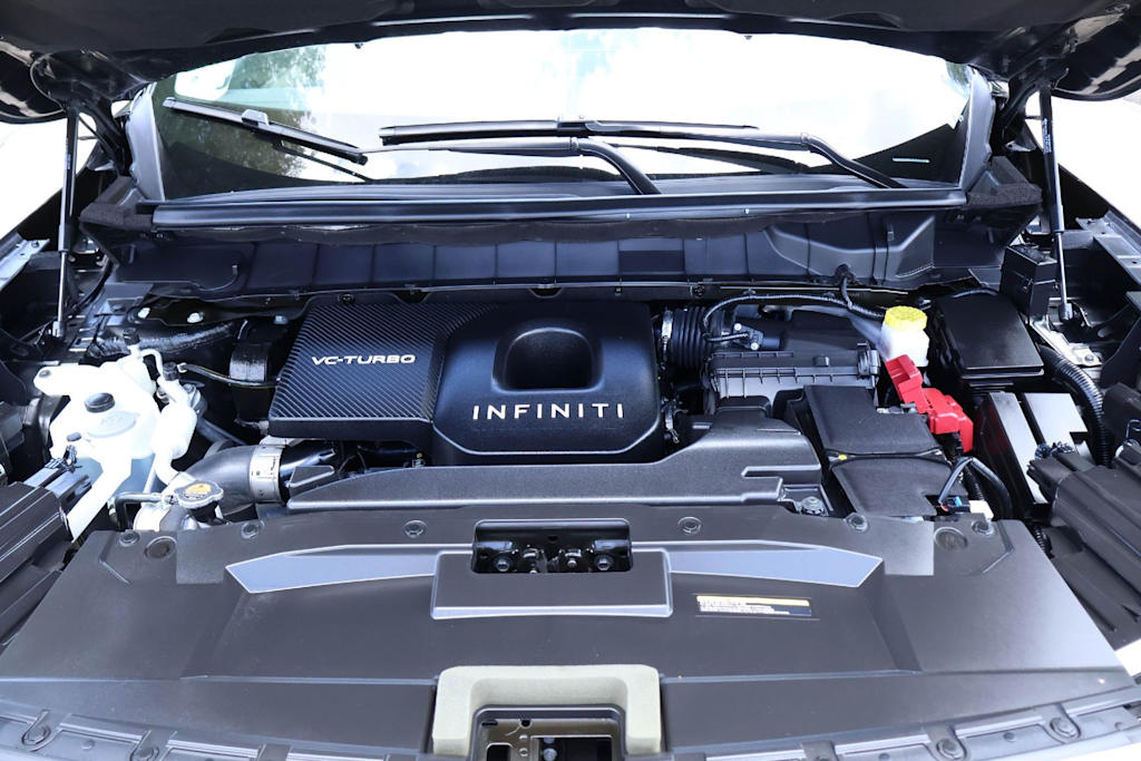 Thumbnail: 2025 INFINITI QX60 - 9