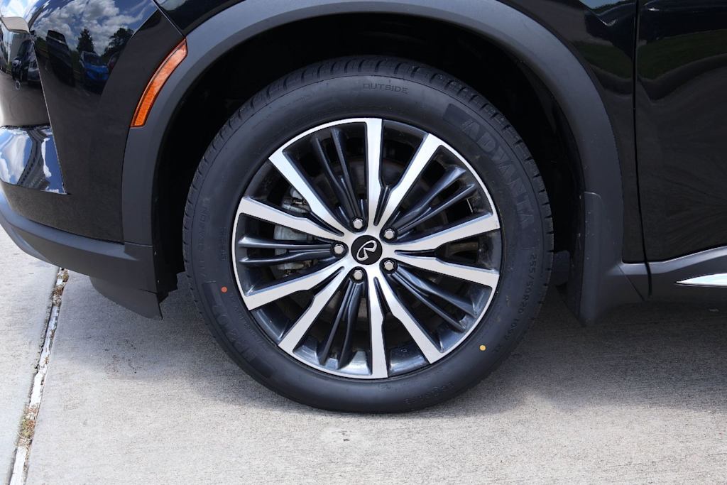 Thumbnail: 2025 INFINITI QX60 - 8