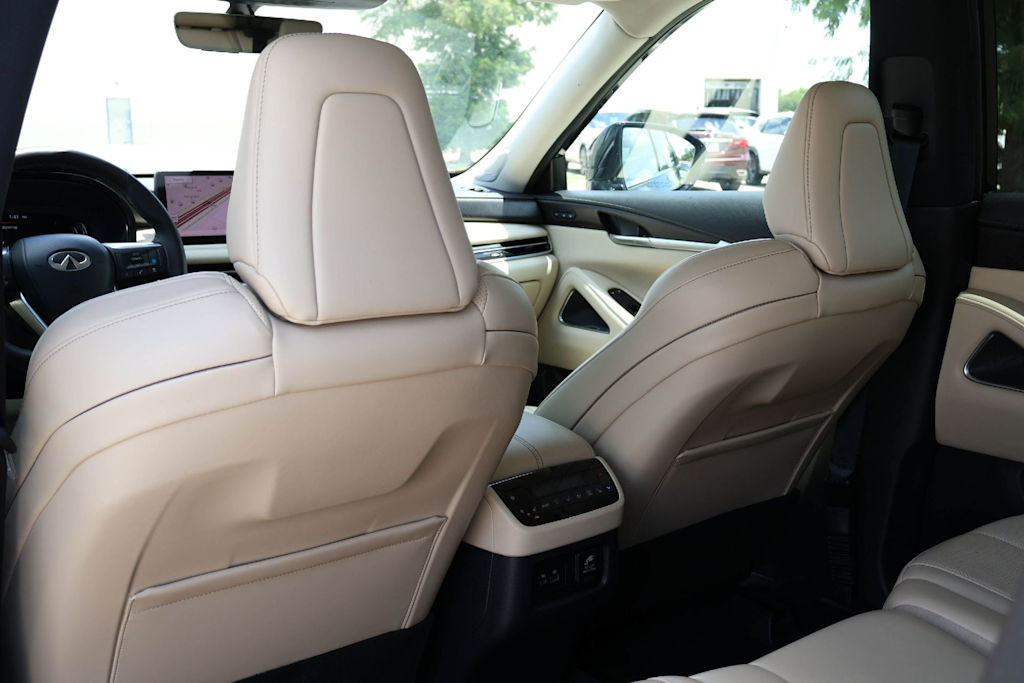 Thumbnail: 2025 INFINITI QX60 - 20
