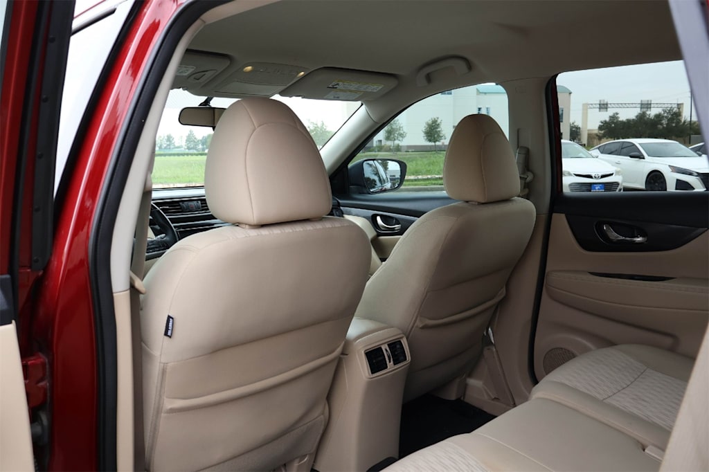 Thumbnail: 2018 Nissan Rogue - 13