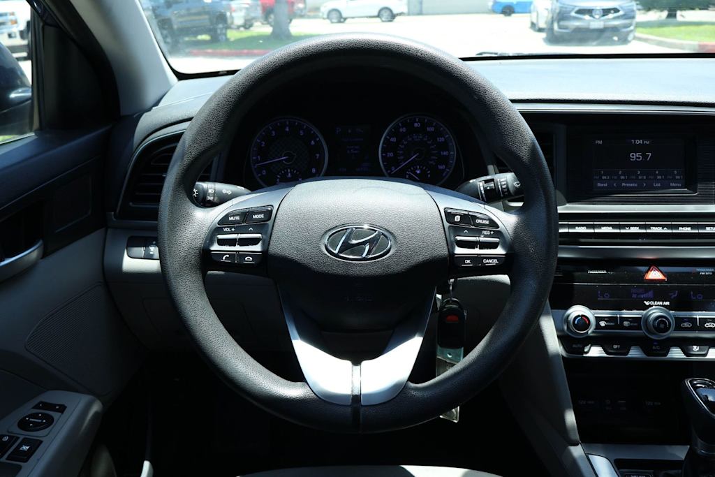 Thumbnail: 2020 Hyundai Elantra - 14