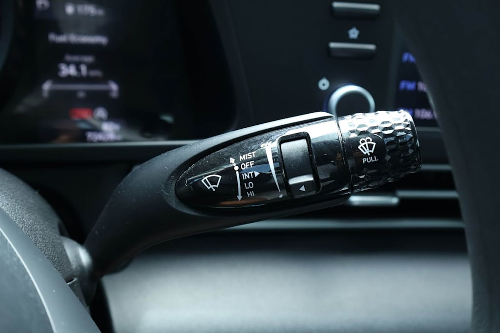 Thumbnail: 2021 Hyundai Elantra - 28