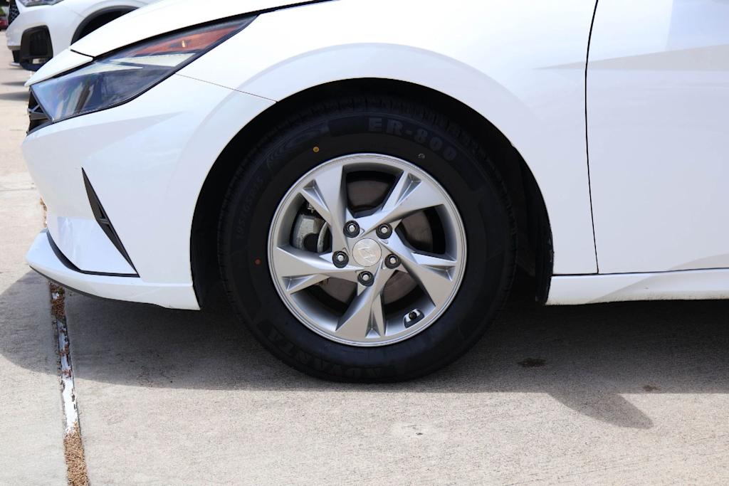 Thumbnail: 2021 Hyundai Elantra - 7