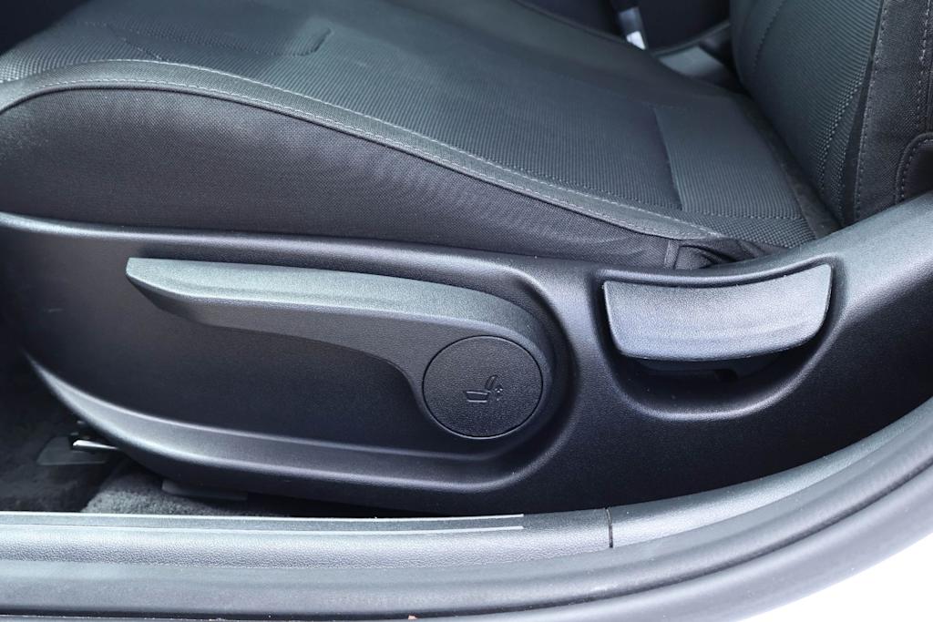 Thumbnail: 2021 Hyundai Elantra - 24
