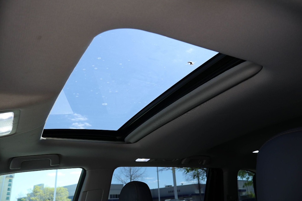 Thumbnail: 2014 Toyota Highlander - 29