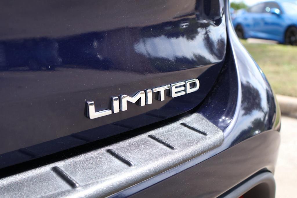 Thumbnail: 2024 Toyota Highlander - 7