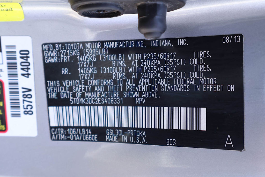 Thumbnail: 2014 Toyota Sienna - 19