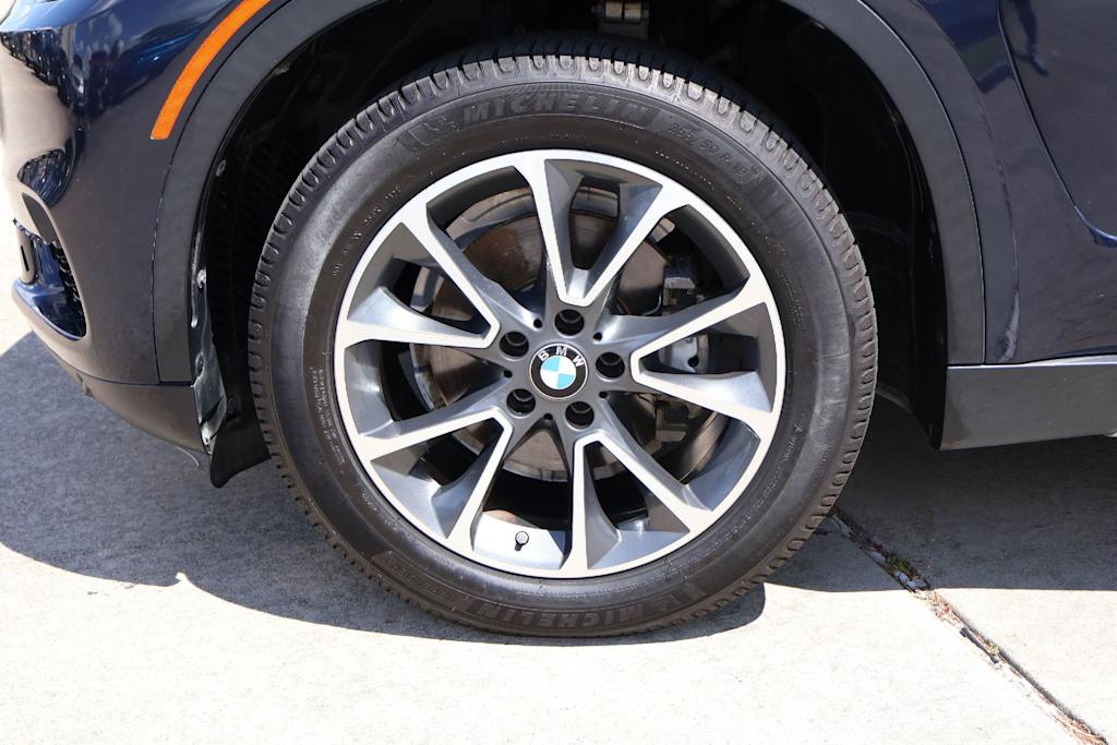 Thumbnail: 2018 BMW X5 - 8