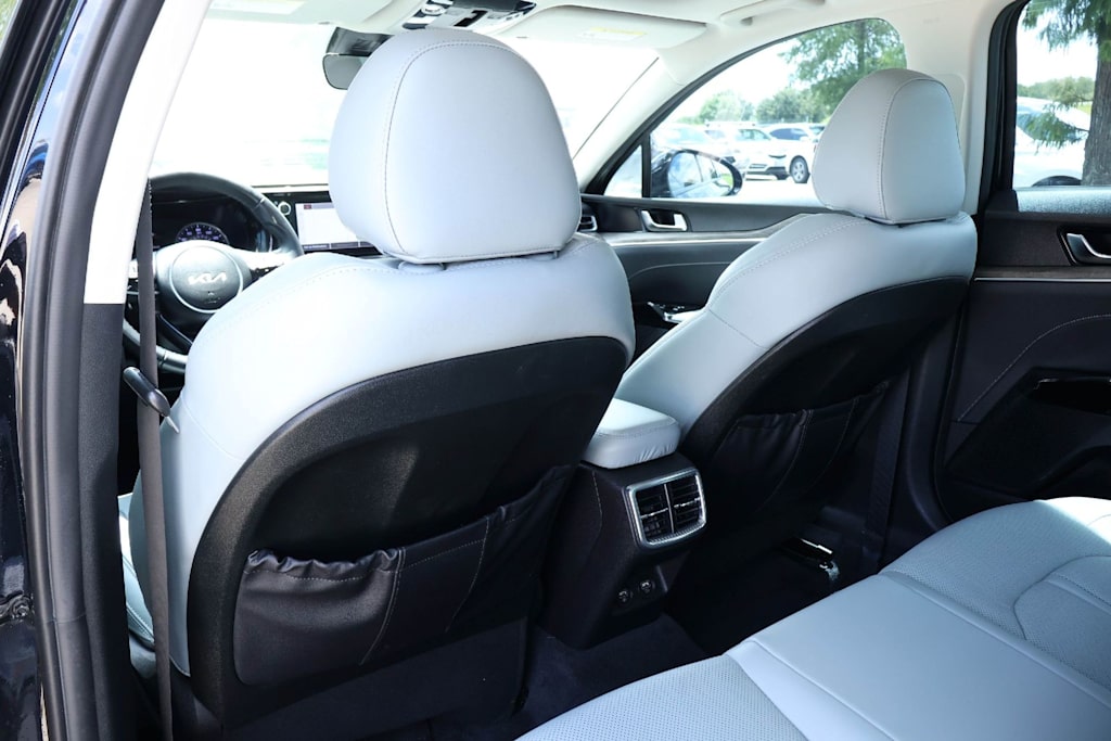 Thumbnail: 2023 Kia K5 - 13