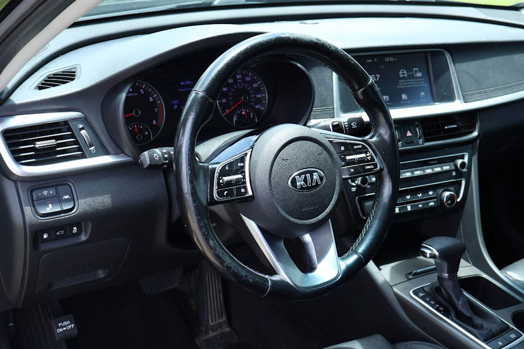 Thumbnail: 2020 Kia Optima - 2