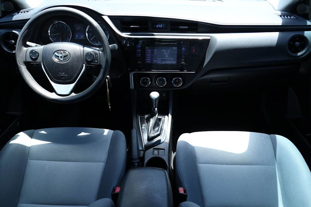 Thumbnail: 2018 Toyota Corolla - 10
