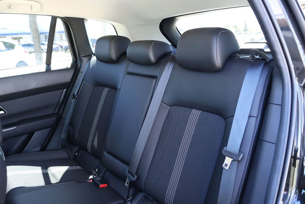 Thumbnail: 2025 Mazda CX-50 - 21