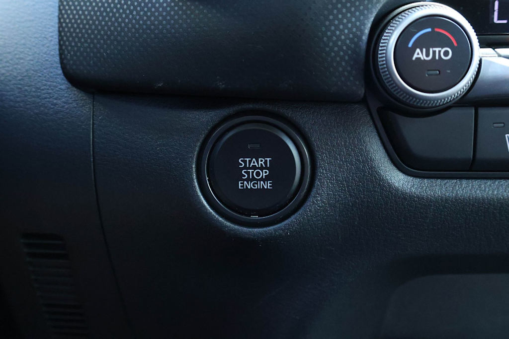 Thumbnail: 2025 Mazda CX-50 - 25