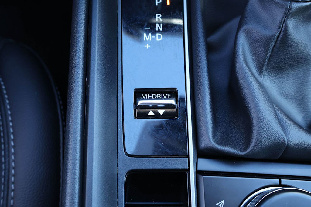 Thumbnail: 2025 Mazda CX-50 - 26