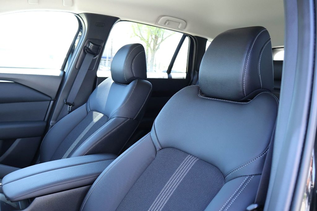 Thumbnail: 2025 Mazda CX-50 - 11