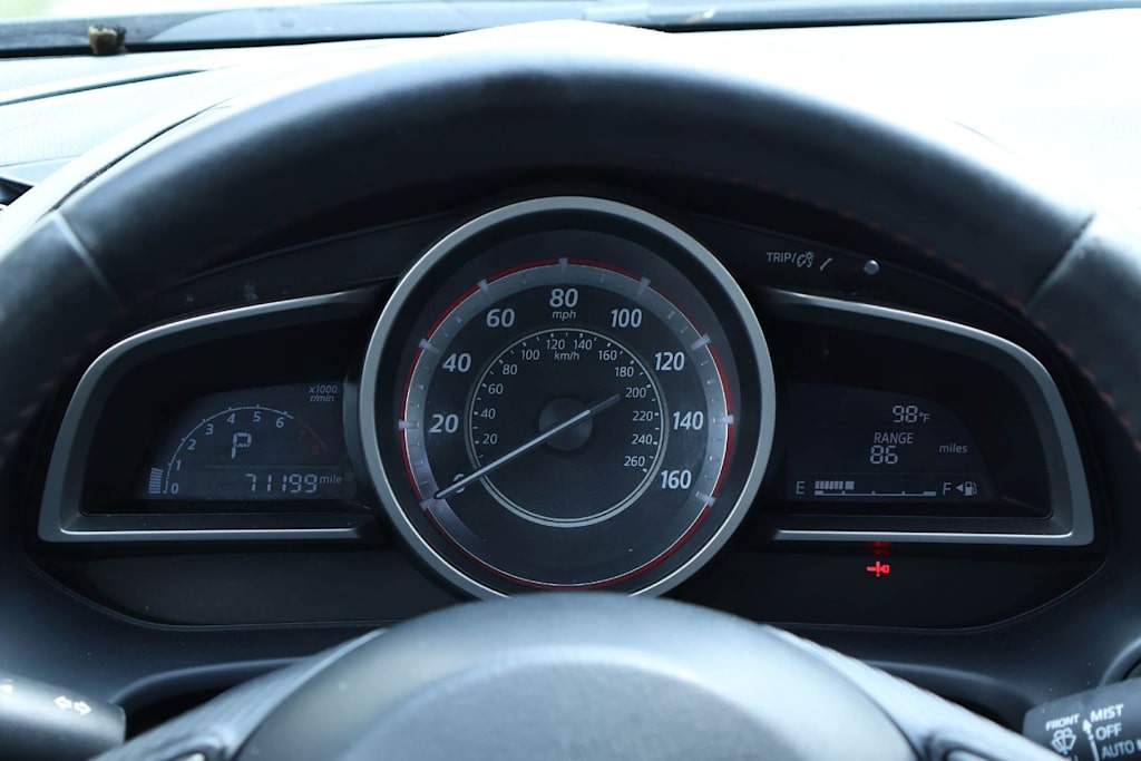 Thumbnail: 2016 Mazda Mazda3 - 17