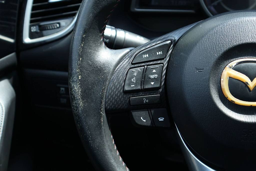 Thumbnail: 2016 Mazda Mazda3 - 22