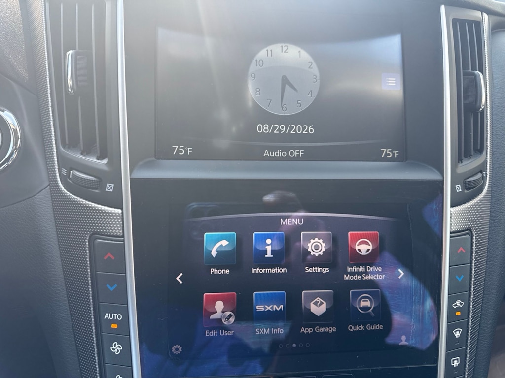 Thumbnail: 2014 INFINITI Q50 - 7