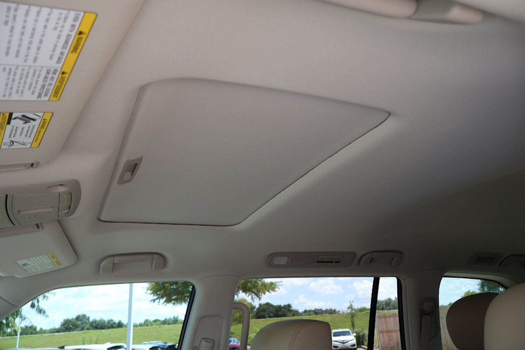 Thumbnail: 2021 Nissan Armada - 28