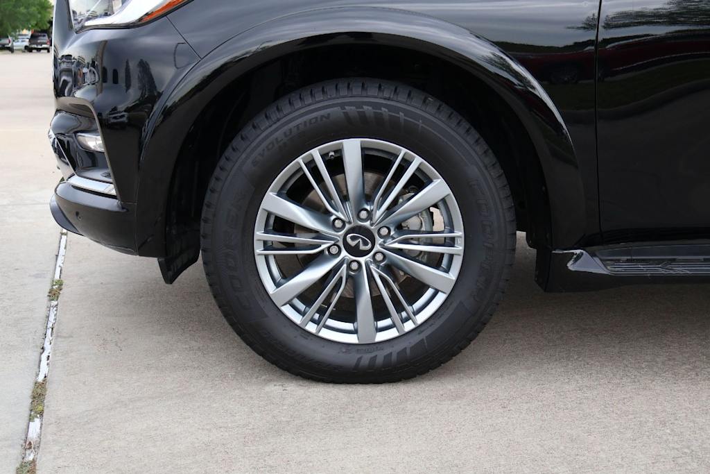 Thumbnail: 2022 INFINITI QX80 - 8