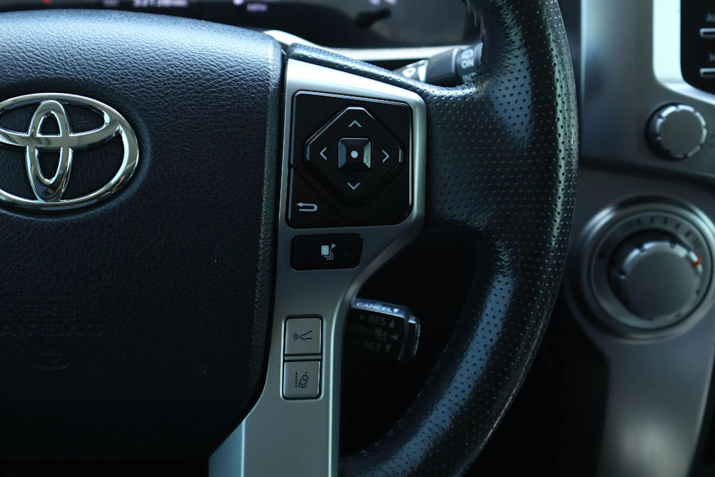 Thumbnail: 2023 Toyota 4Runner - 23