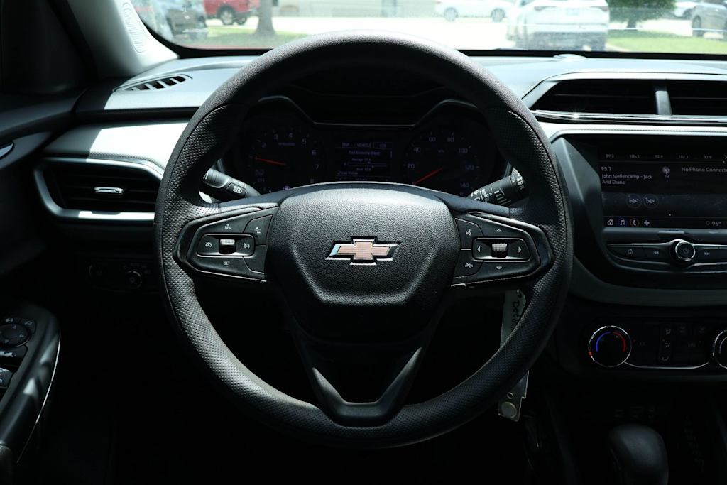 Thumbnail: 2021 Chevrolet TrailBlazer - 14