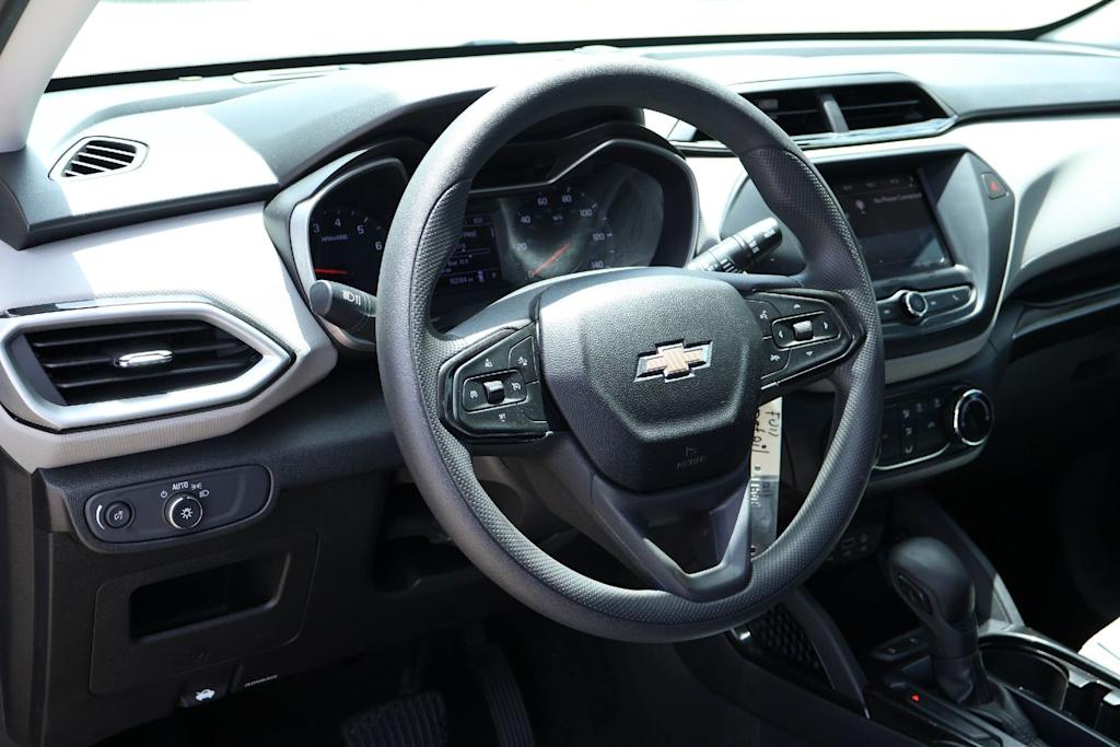 Thumbnail: 2021 Chevrolet TrailBlazer - 2