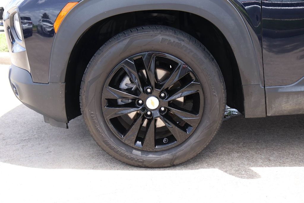 Thumbnail: 2021 Chevrolet TrailBlazer - 8