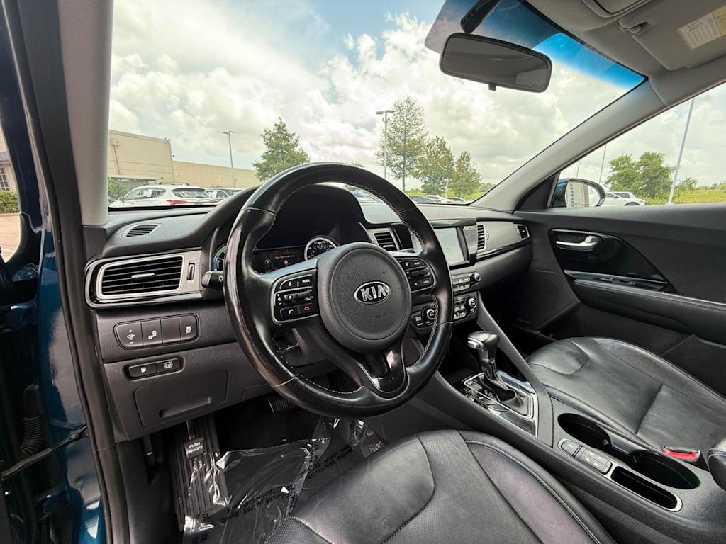 Thumbnail: 2017 Kia Niro - 2