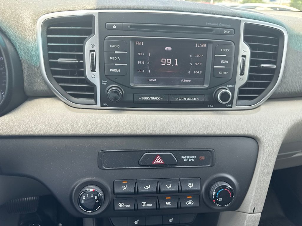Thumbnail: 2017 Kia Sportage - 6