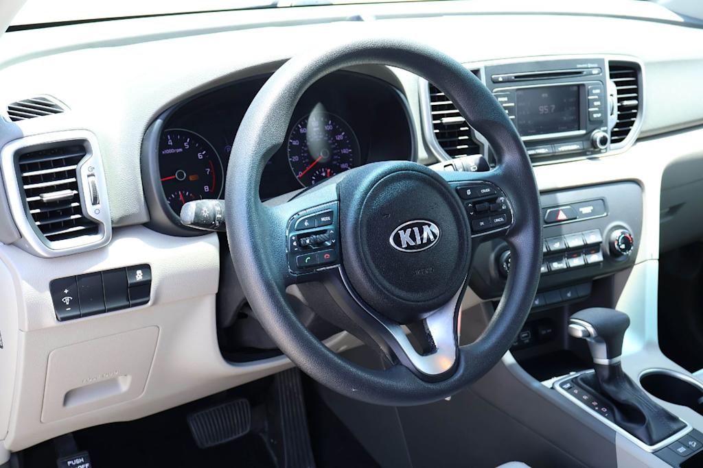 Thumbnail: 2017 Kia Sportage - 2