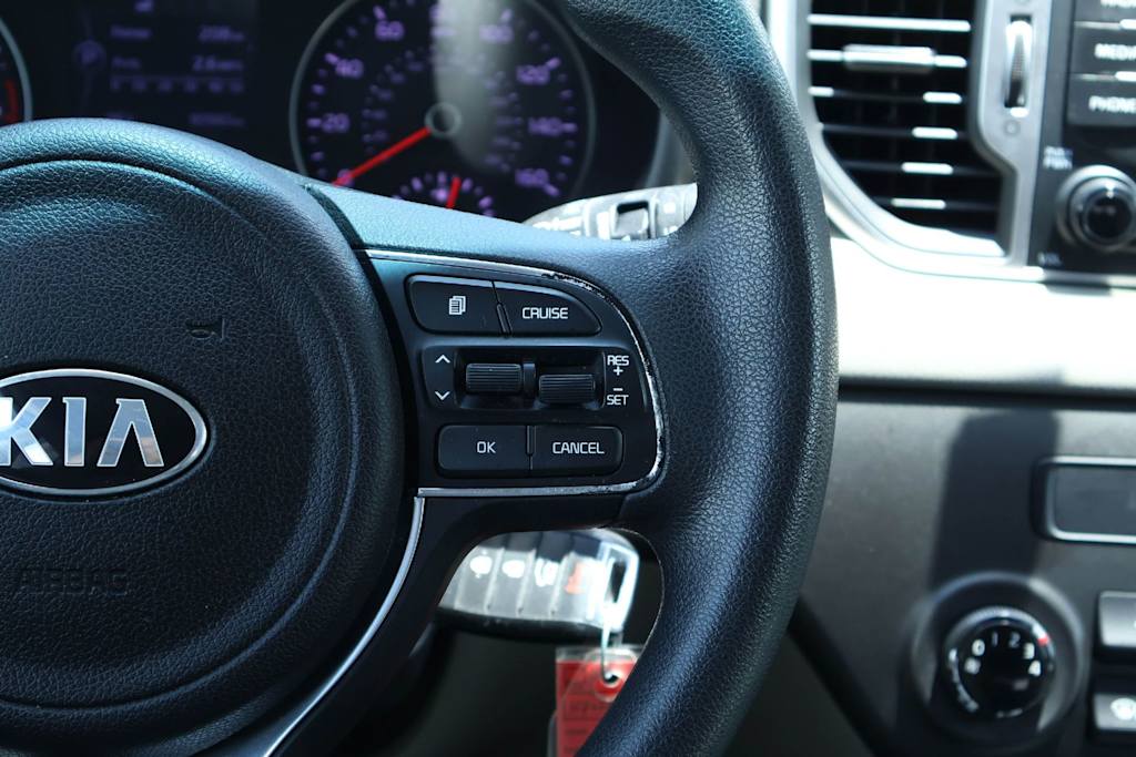 Thumbnail: 2017 Kia Sportage - 23