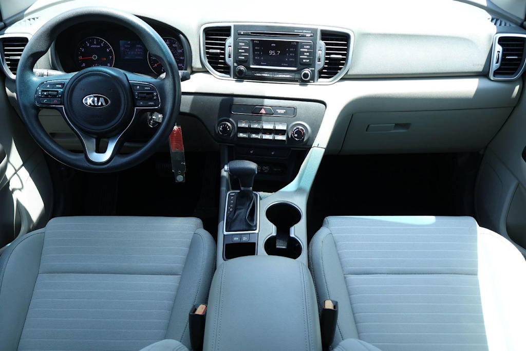 Thumbnail: 2017 Kia Sportage - 10
