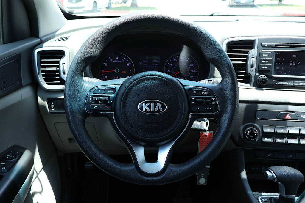 Thumbnail: 2017 Kia Sportage - 14