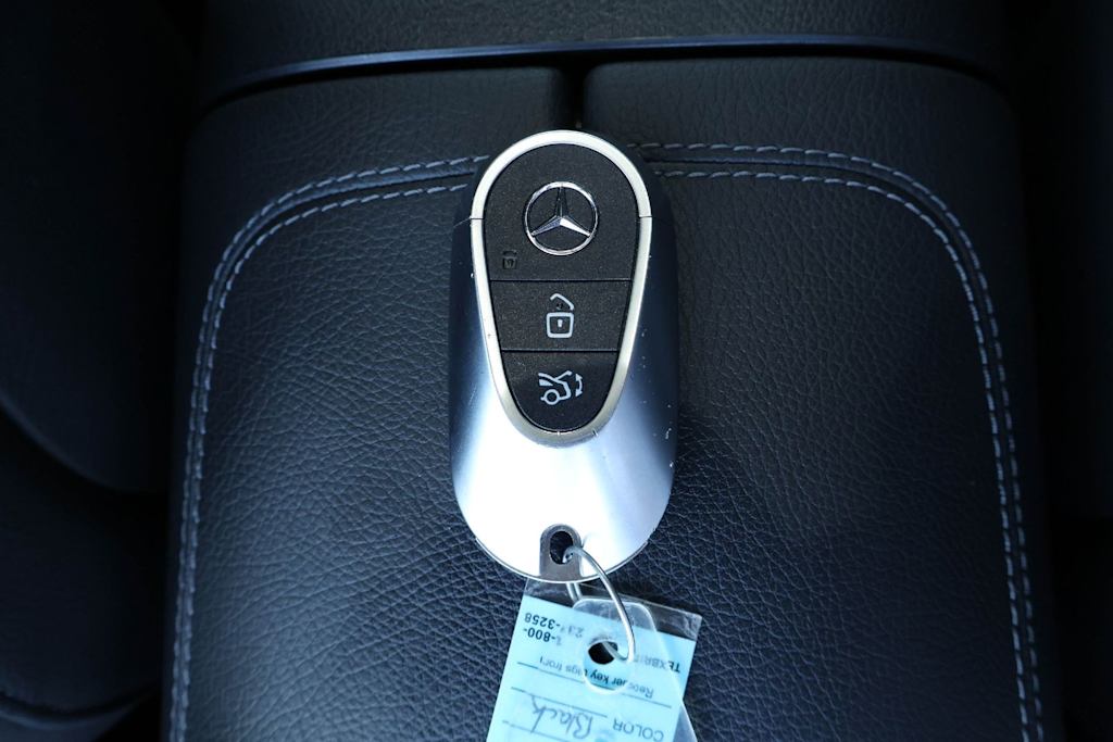 Thumbnail: 2024 Mercedes-Benz C-Class - 19