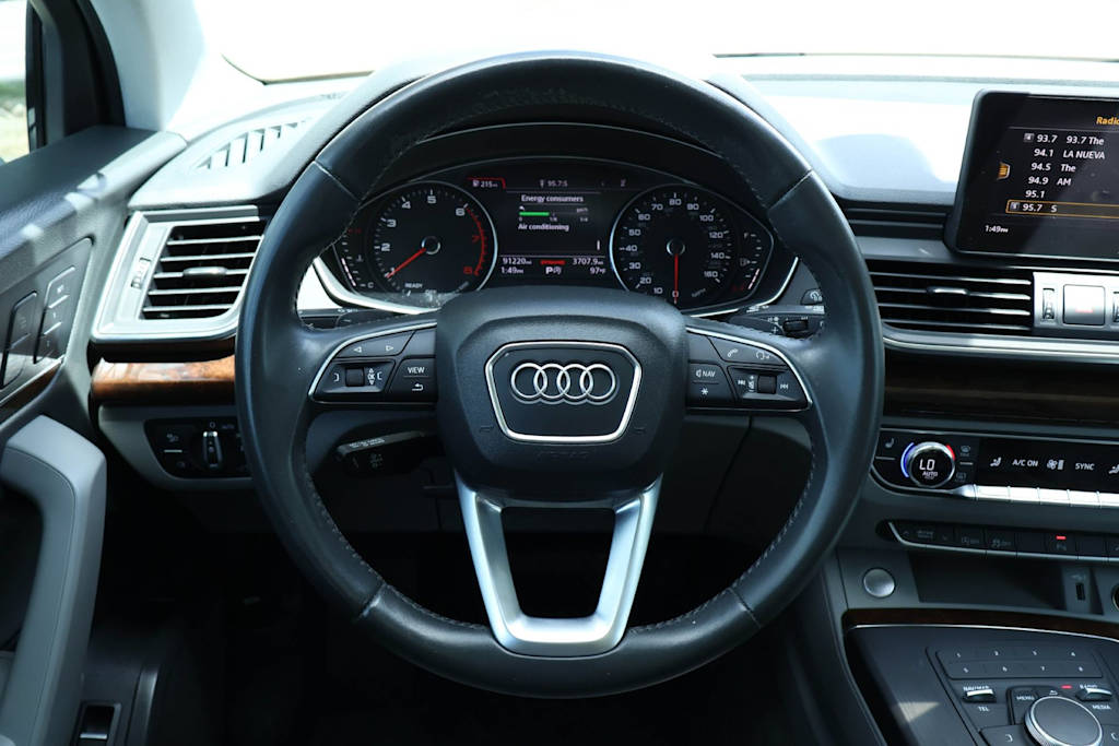 Thumbnail: 2020 Audi Q5 - 14
