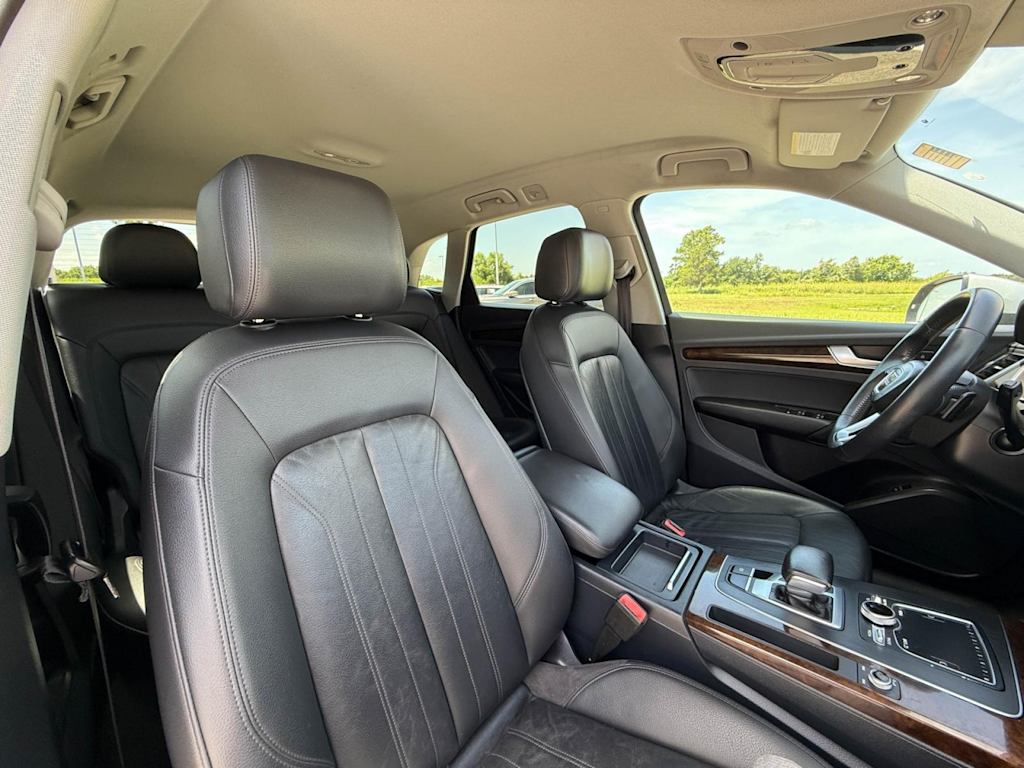 Thumbnail: 2018 Audi Q5 - 12
