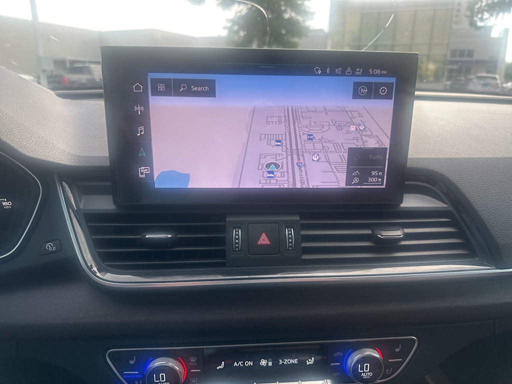 Thumbnail: 2021 Audi Q5 - 7